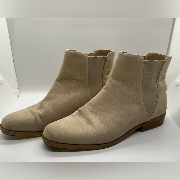 14th Union Bootie Womens Size 9.5 Chelsea Suede Pull On Style Ankle Bootie Beige - Picture 4 of 6